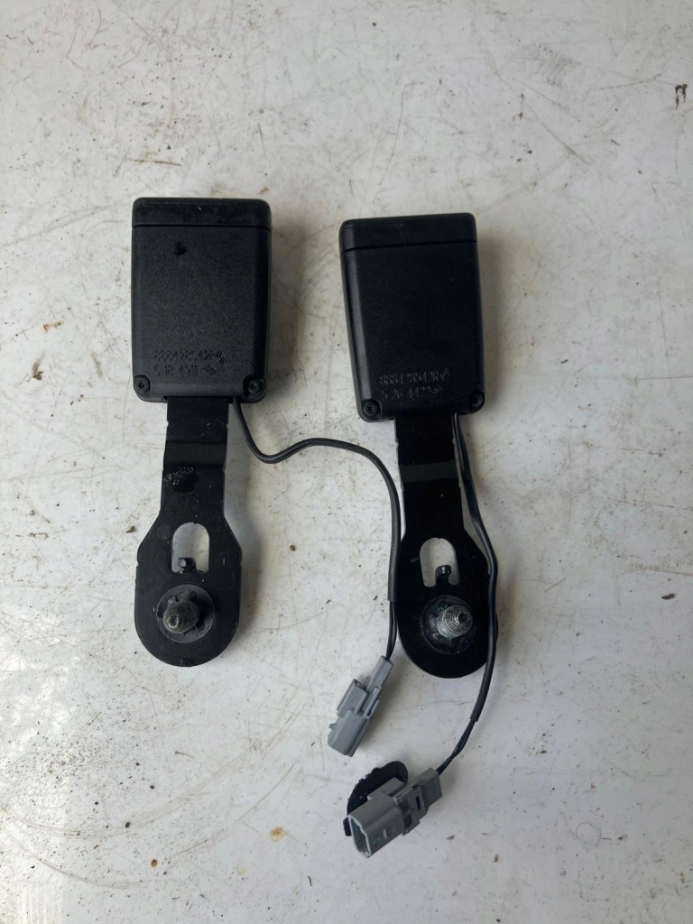 Купить Клипса поперечина безопасности правый левый перед renault zoe