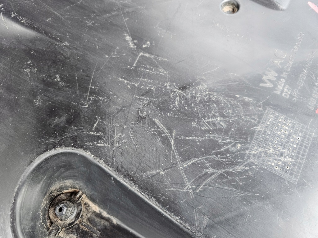 фото №7, Skoda fabia iii плита захист підвіска права 6r0825202a