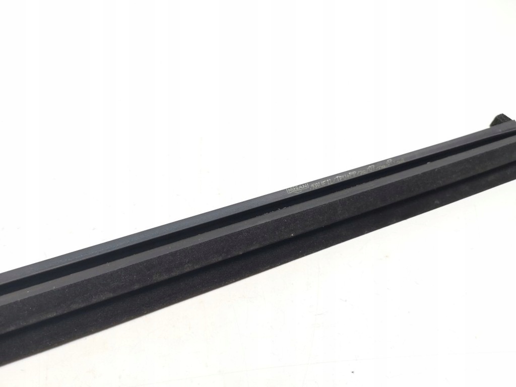 фото №7, Nissan qashqai 2008 прокладка скло двері передніх