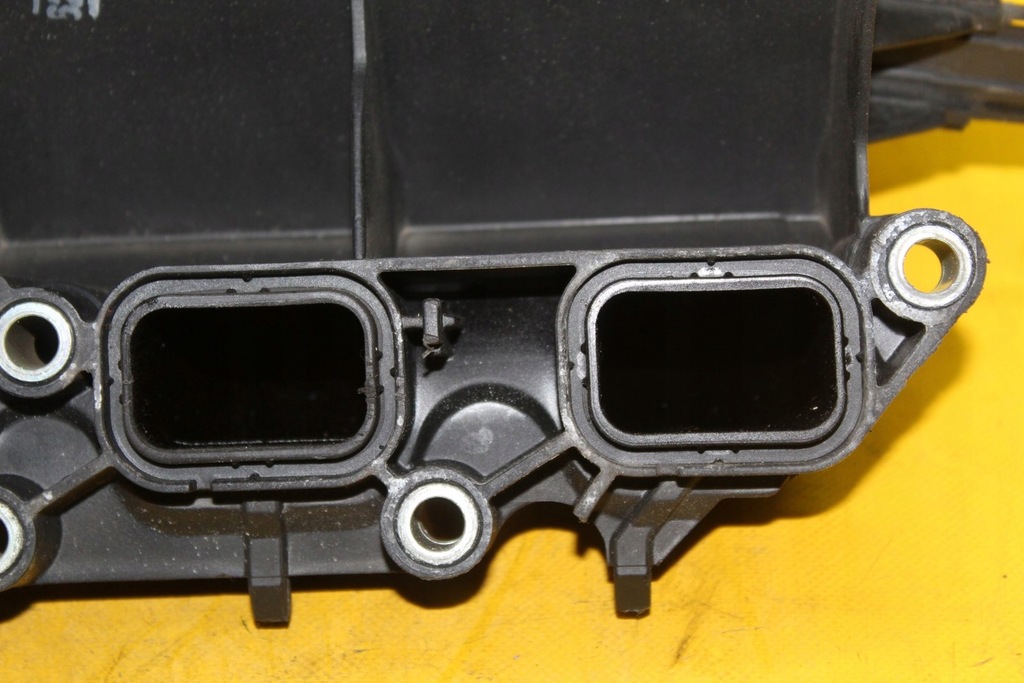 фото №11, Коллектор всасывающий a3 8p golf v 1.6 fsi blf 03c129711f 03c129709f