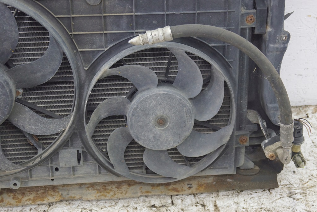 фото №12, Pas передній радіатор skoda octavia ii 2.0 tdi