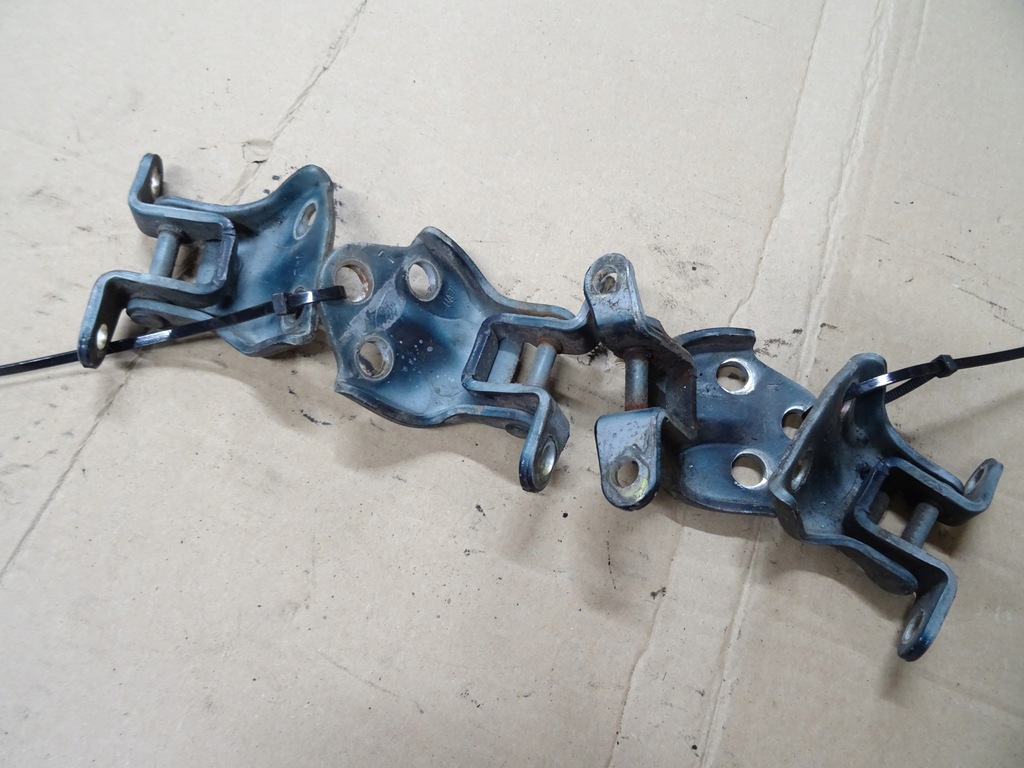 фото №1, Galloper петля петли дверь левый правый перед kpl