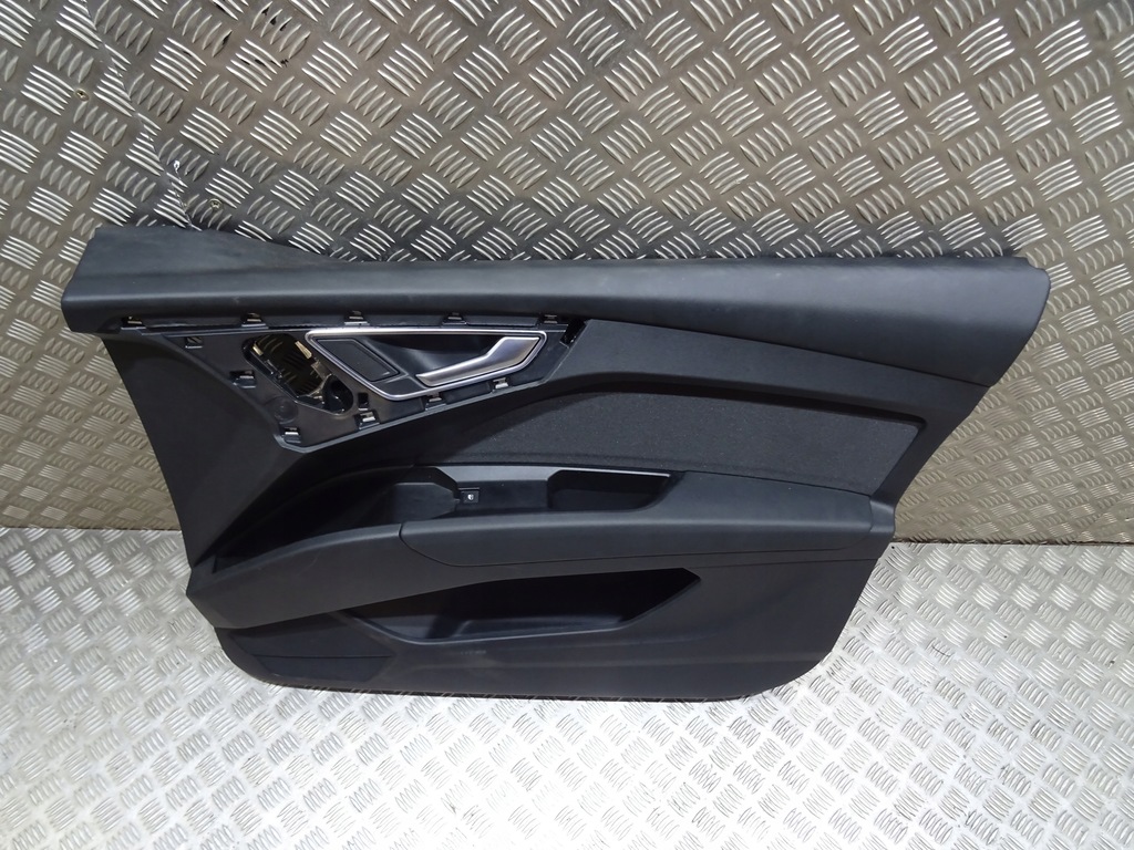 фото №10, Audi q4 e-tron suv сиденья заднее сиденье обшивки подлокотник комплект