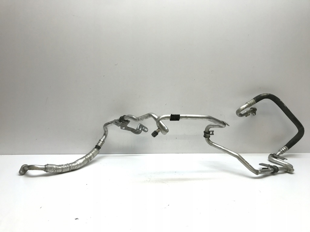 фото №1, Trafic iii lift трубка шланг кондиционера 2,0 924803885r