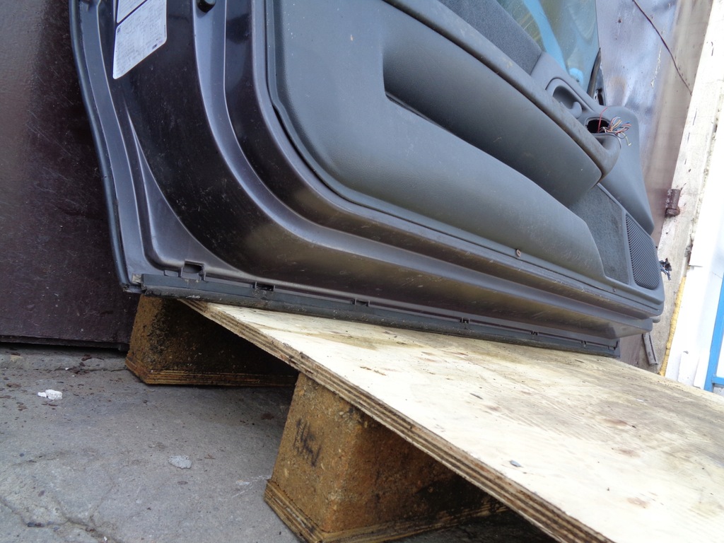 фото №11, Двері ліва повний chevrolet camaro 4 iv 1992-