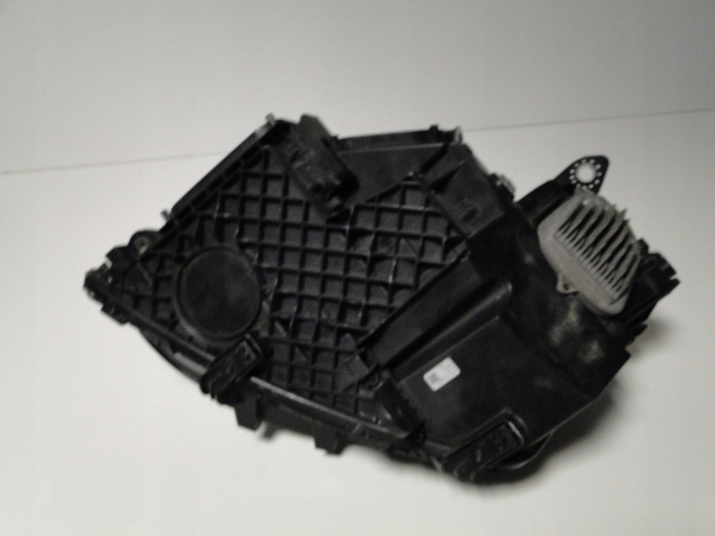 фото №13, Mercedes glc 253 x253 лампа передняя правая led high performance a2539065201