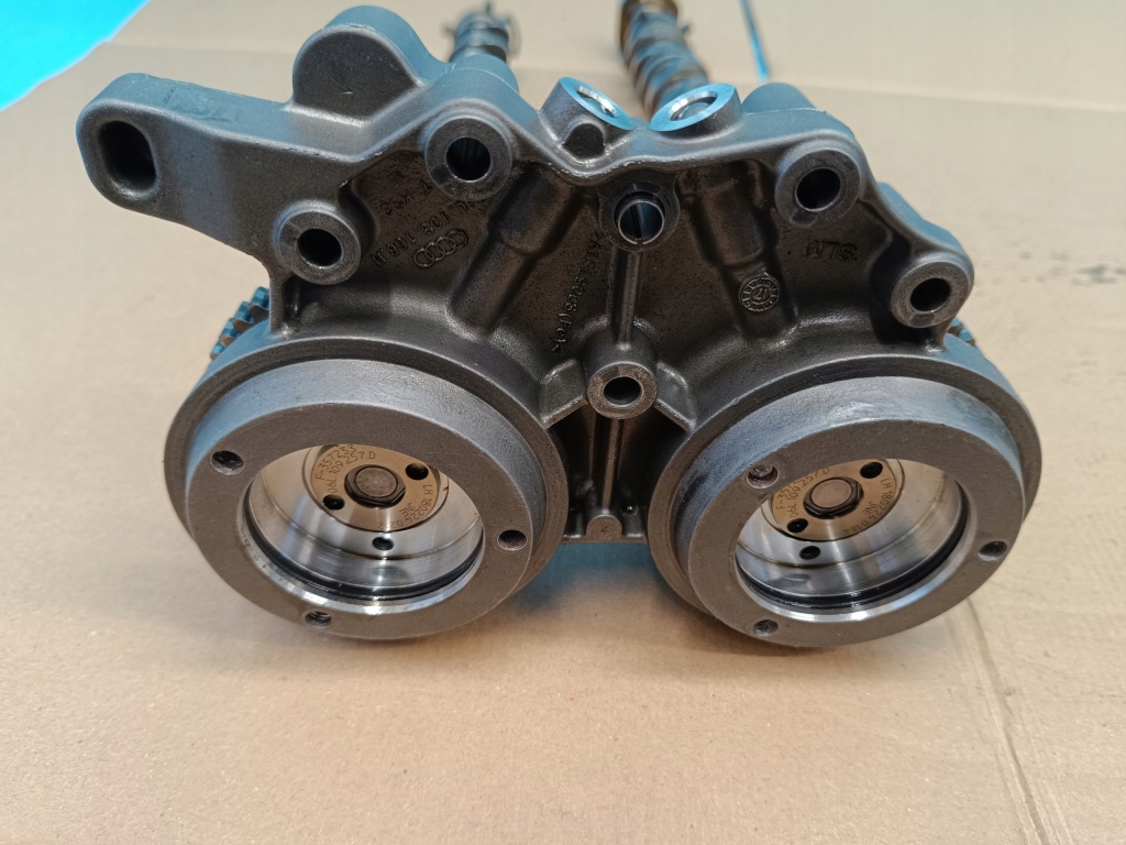 фото №8, Skoda superb 3 2.0 tfsi 206kw 4x4 2018 r головка валы крышка комплект cjxa