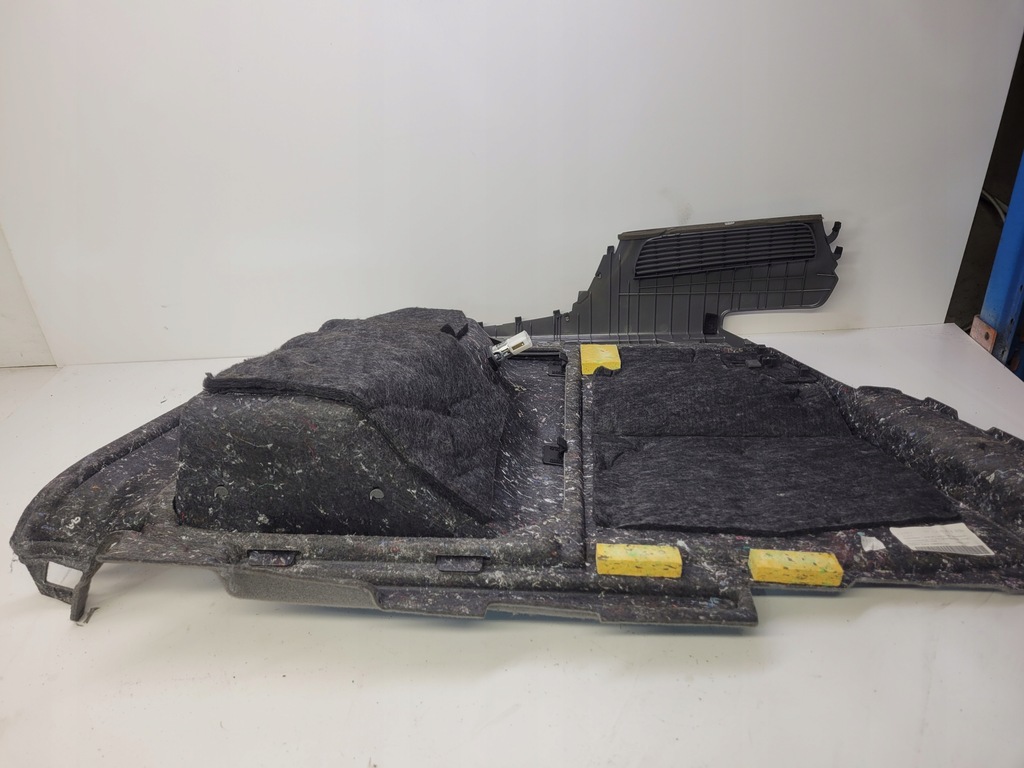 фото №6, Обшивка багажника правый audi q5 8r 8r0863880d серая