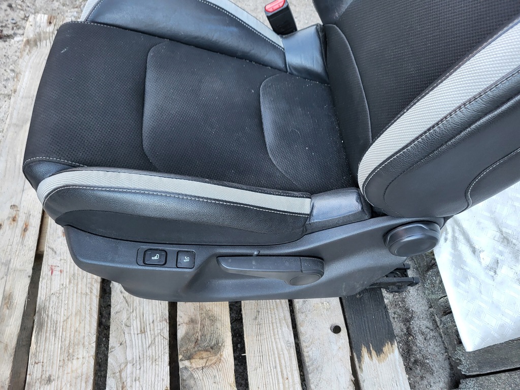 фото №6, Citroen ds4 11-15 сиденье левый перед передний подогреваемый