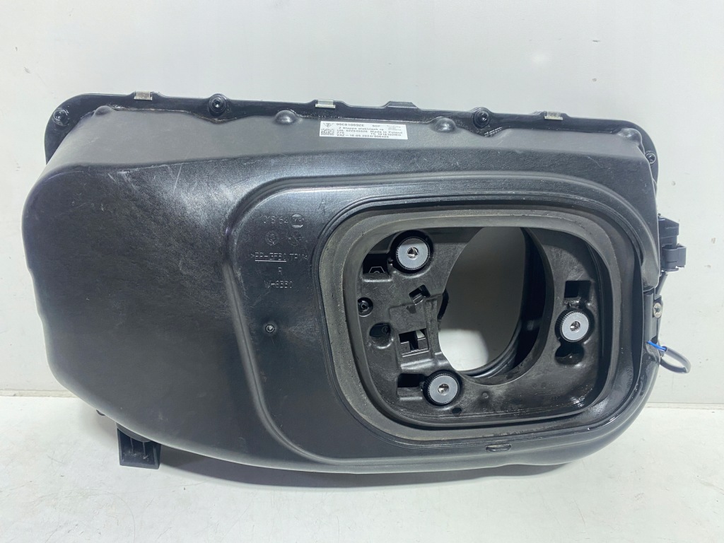 фото №1, Porsche macan 95b крышка заливной топлива 95b809857f