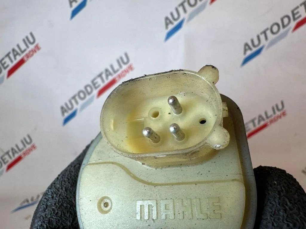 фото №11, Нагреватель фильтра топлива bmw 3 f30, f80 13328517897 2.0l дизель 2013