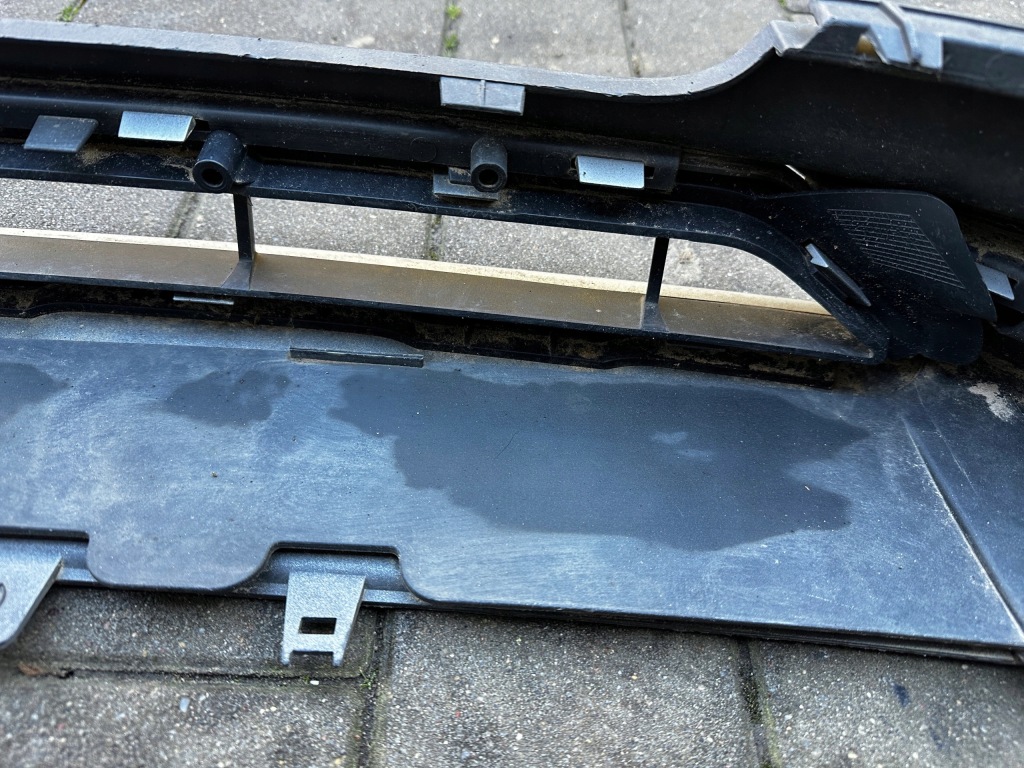 фото №9, Audi a4 b9 allroad бампер перед 8w0807061