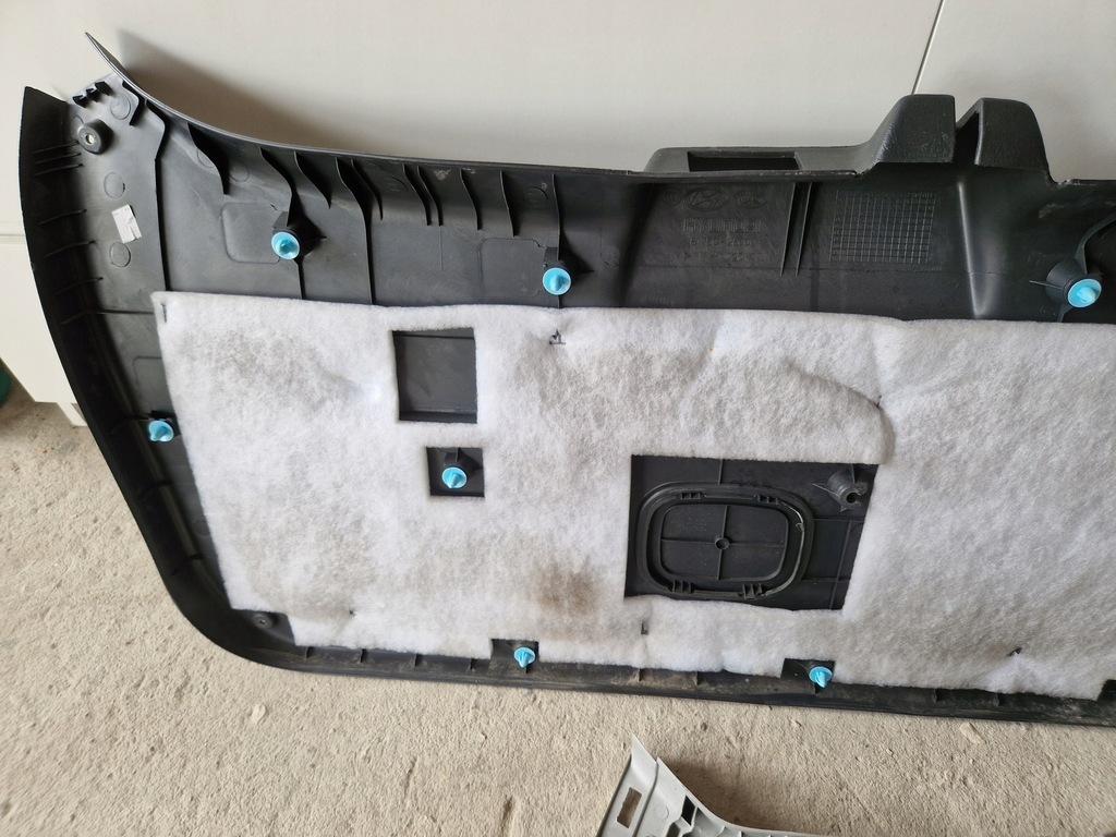 фото №15, Обивка защита крышки багажника задняя комплект hyundai tucson i