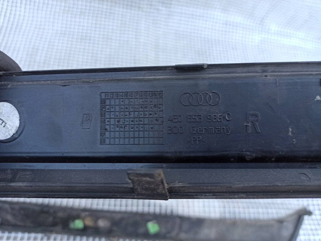 фото №13, Audi s8 d3 накладки пороговые накладки комплект оригинал 4e0853985c 4e0853986c