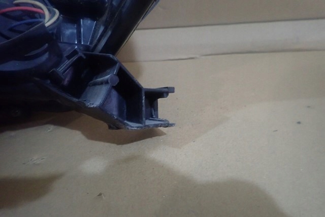 фото №6, Лампа правая фара toyota hilux viii led 2015-