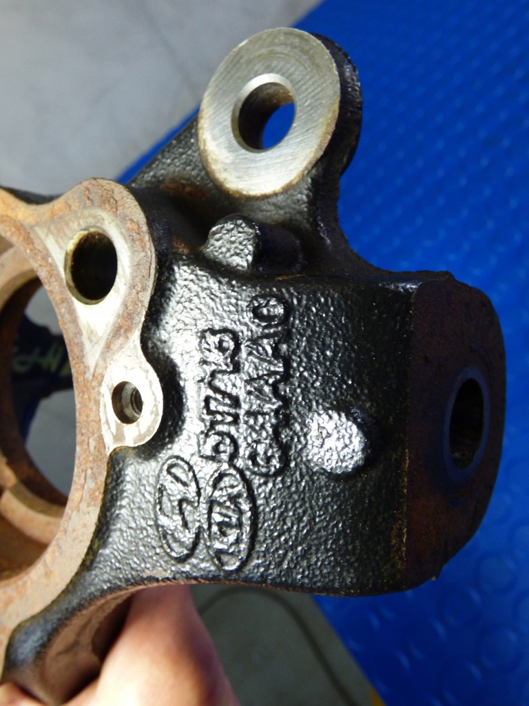 фото №5, Поворотный кулак правая перед kia ceed iii 1.6 crdi