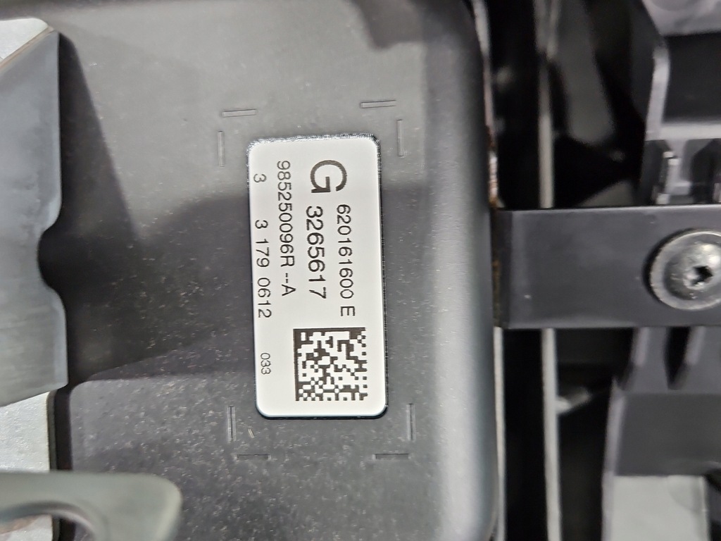 фото №10, Панель приладів приладова консоль панель приладів renault clio iv подушка пасажира оригінал