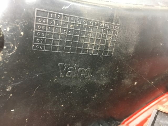 фото №5, Renault clio iii лампа правая задняя valeo