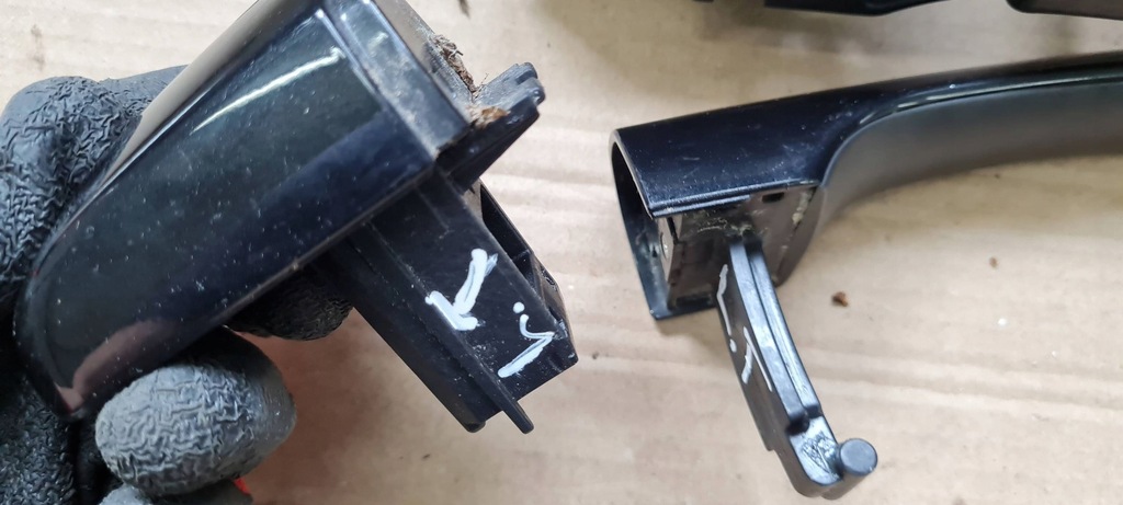 фото №11, Chrysler pacifica 2022 ручка двері розсувних ліва задня pxr 68230689ag