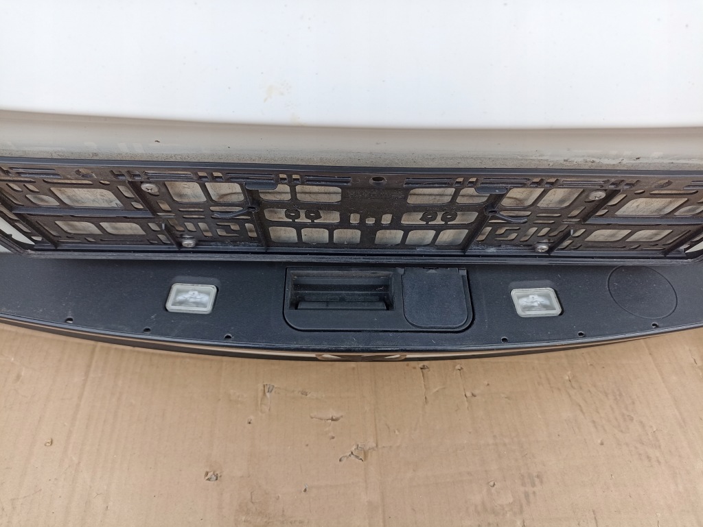 фото №7, Mercedes w213 e-klasa кришка багажника багажника sedan камера 149 комплектна