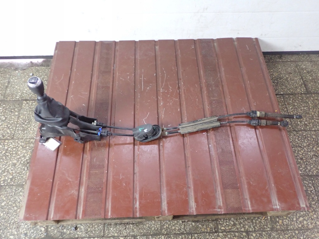 фото №1, Тросы переключения передач домкрат renault clio v 1,0 tce 2021r 8596