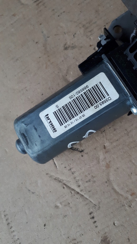 фото №11, A6 c7 моторчик регулювання сидіння перед a7 4g