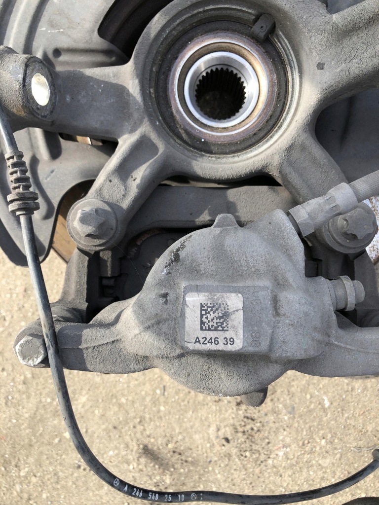 Mercedes w176 поворотний кулак ліва перед в Україні