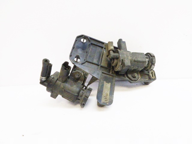 фото №1, Citroen c5 i 01r- клапаны вакуумa 2.2 hdi