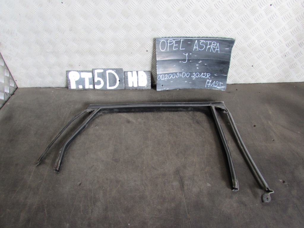фото №1, Прокладка рамка двері правий задня opel astra j 09-14r