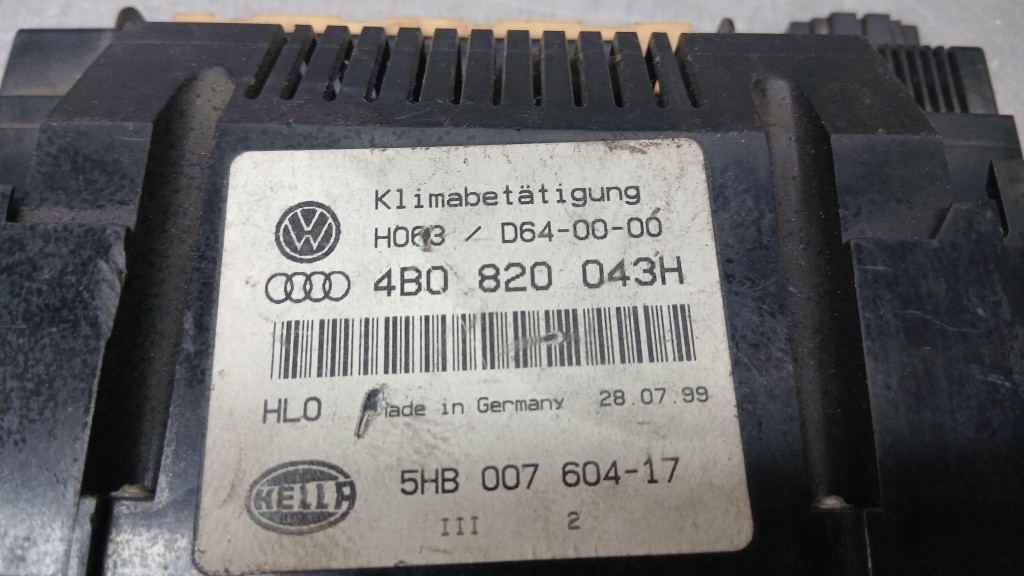 фото №14, Панель кондиціонера audi a6 c5 1.8b kombi 99r 4b0820043h