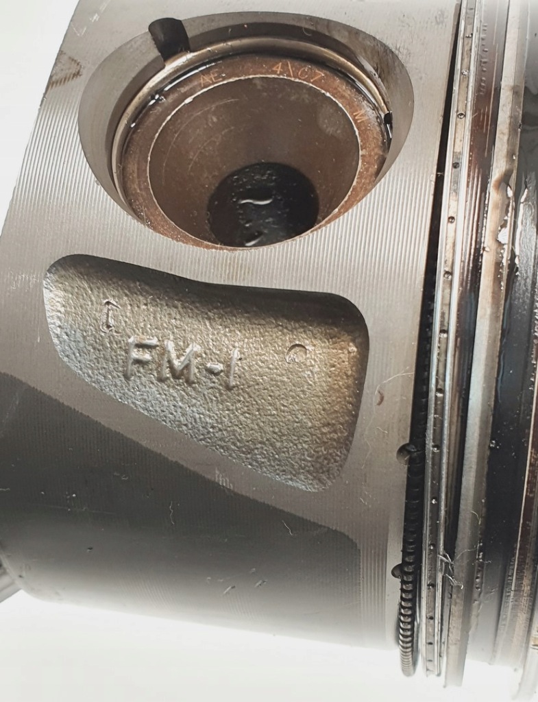 фото №6, Поршень шатун mercedes w245 w169 2.0 cdi 8340a