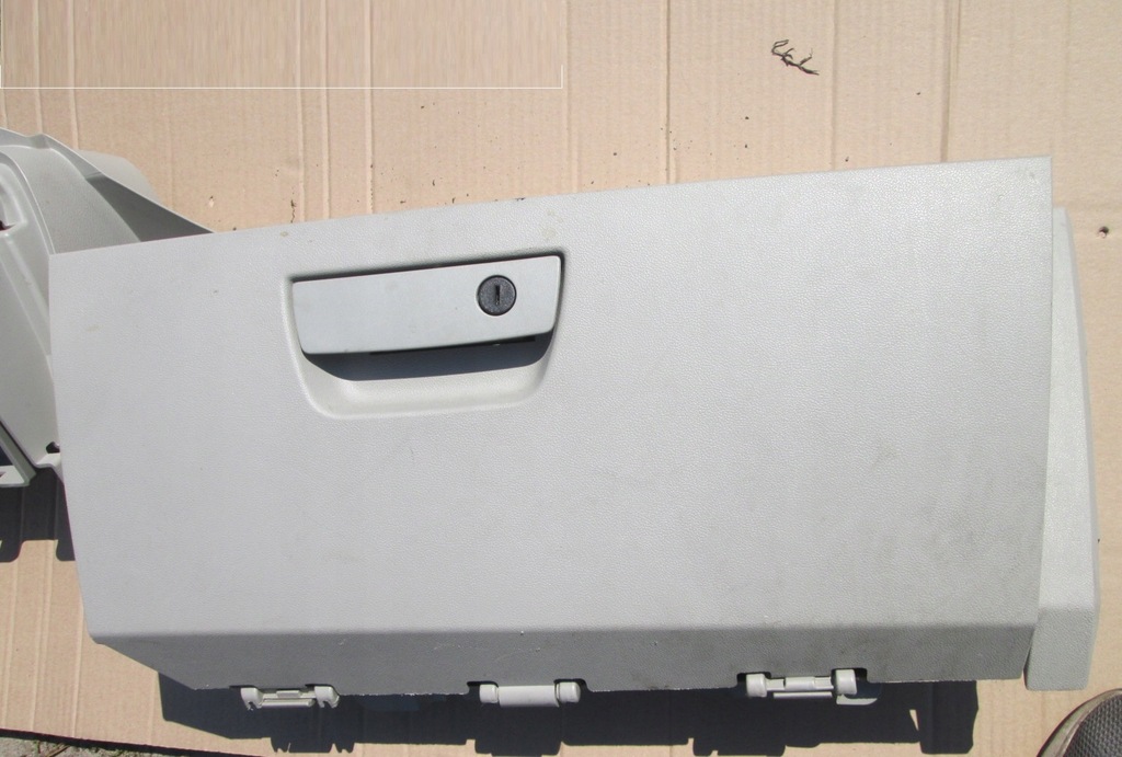 фото №7, Chrysler town country 11- бардачок w панель консоль пасажира grand caravan