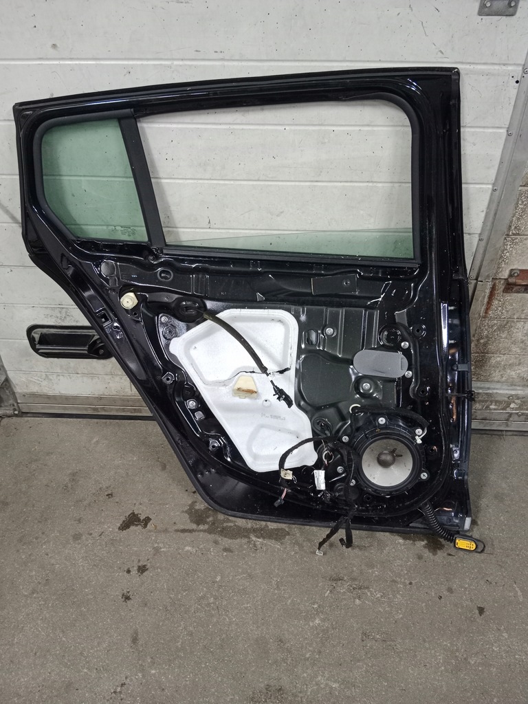 фото №3, Дверь задняя задние левая renault megane iv 4 kombi tegne