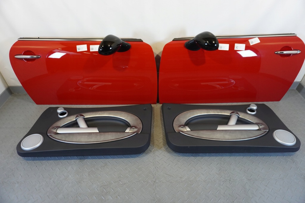 фото №3, Капот бамперы дверь подвеска mini r53 75km 851