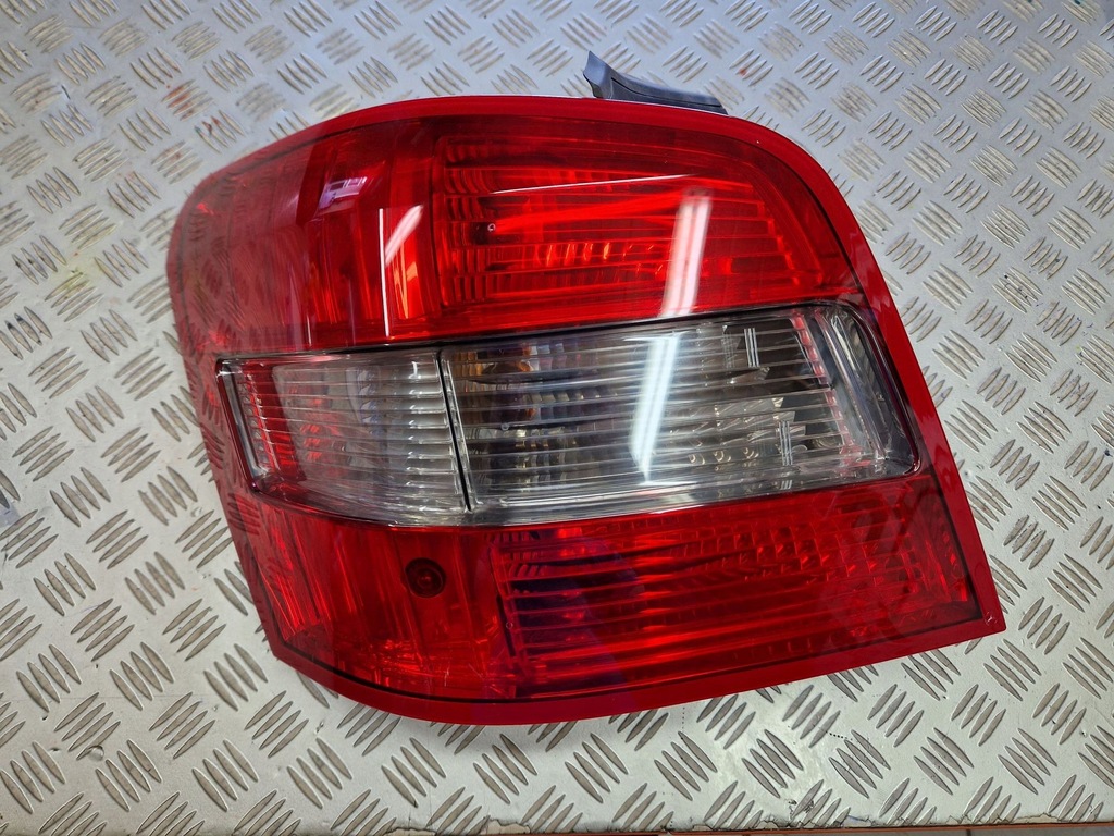 фото №1, Лампа задняя левая mercedes glk a204 2008r-