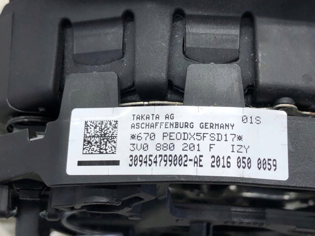 фото №15, Приборная панель skoda superb iii консоль приборная панель приборная 3v0880201f