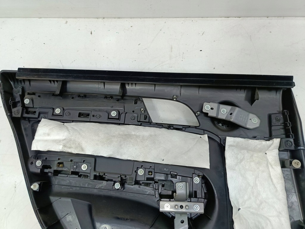 фото №10, Honda cr-v iii lift 09-12 обшивка обивка правый задняя правая задняя 2,0 b