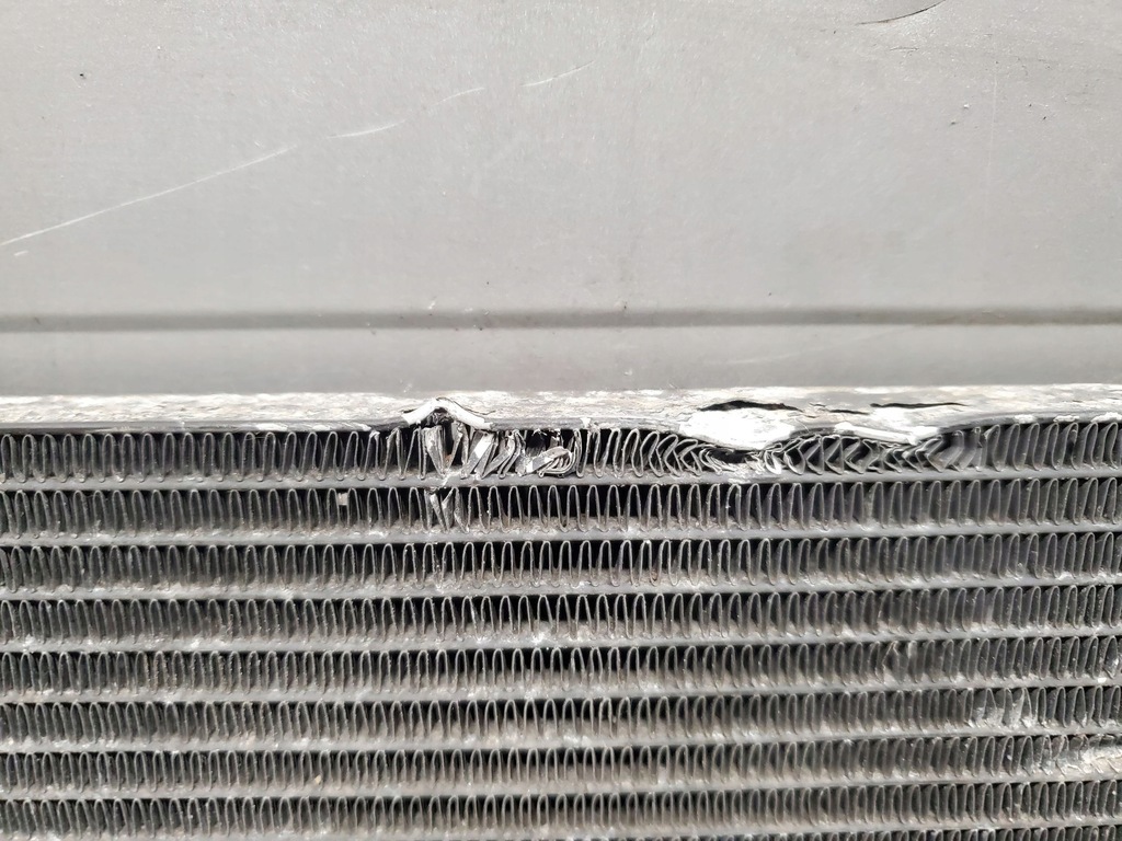 фото №6, Maserati levante 16474837 радиатор кондиционера конденсатор