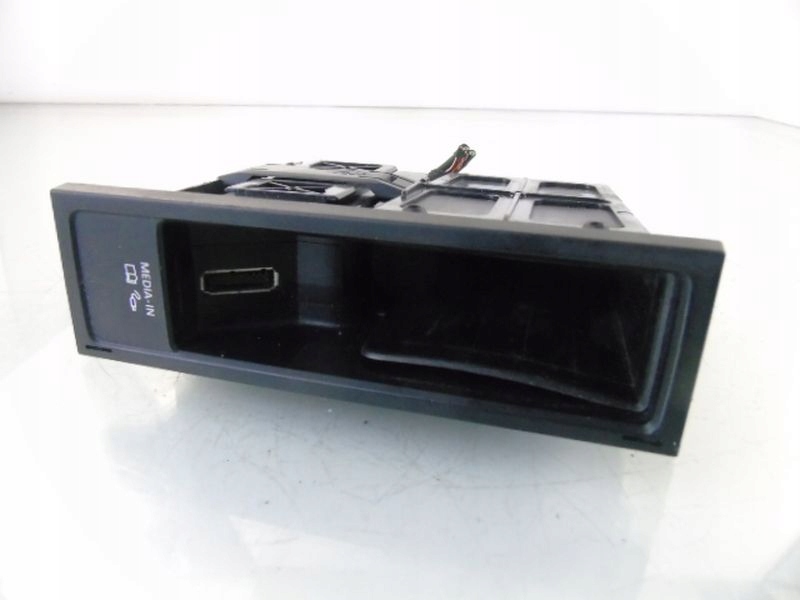 фото №1, Vw scirocco модуль інтерфейс 5n0035342e