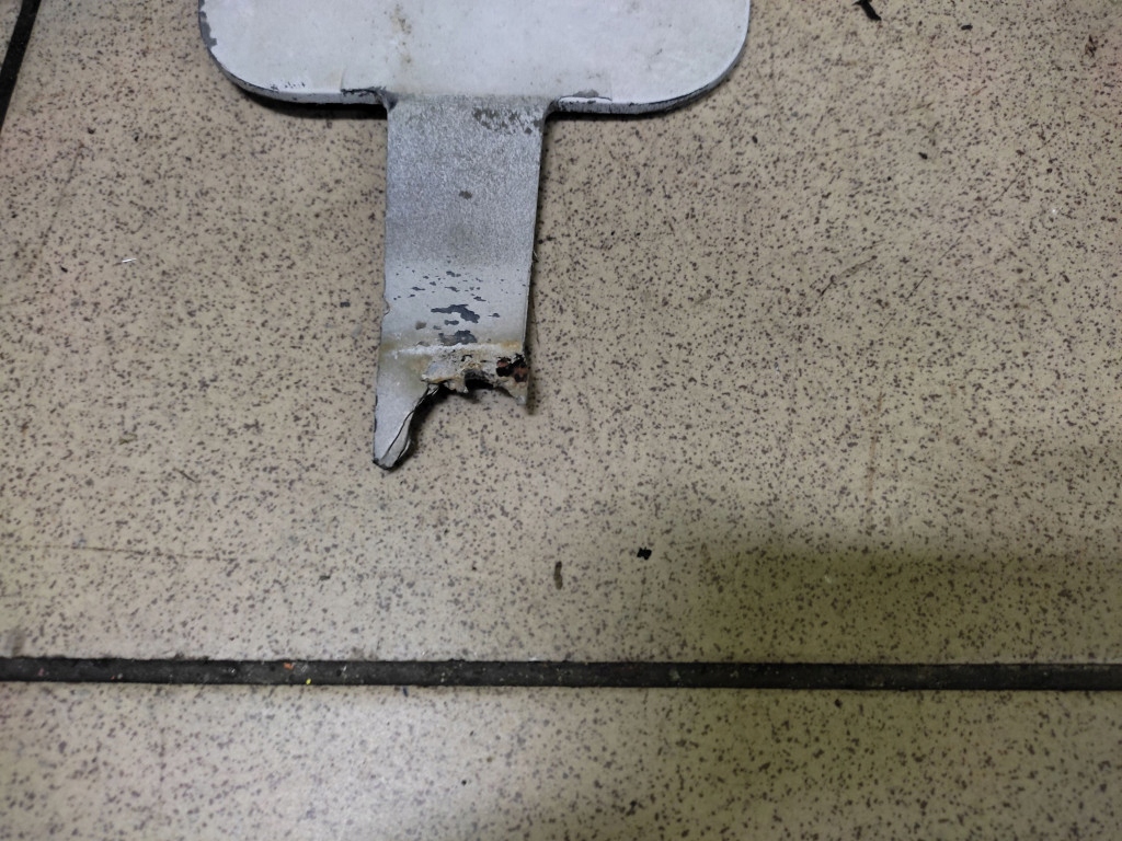 фото №15, Nissan almera n16 бампер перед