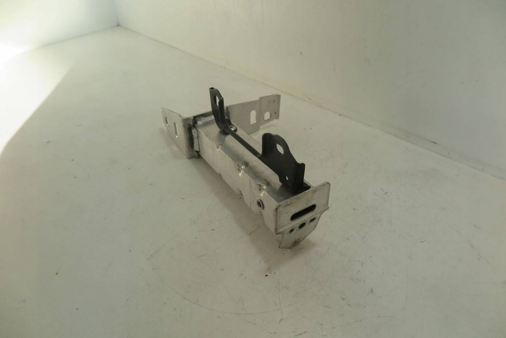 фото №6, Зона деформації підсилювач права правий przó передня toyota rav4 v