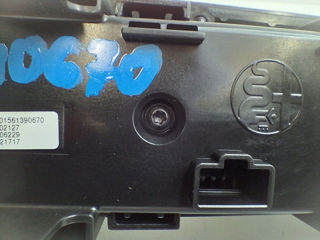 фото №7, Панель кондиционера alfa romeos stelvio 01561390670