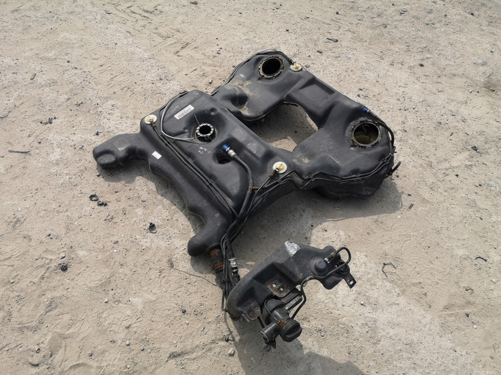 фото №1, Bak бак топлива audi a6 c5 4.2 v8