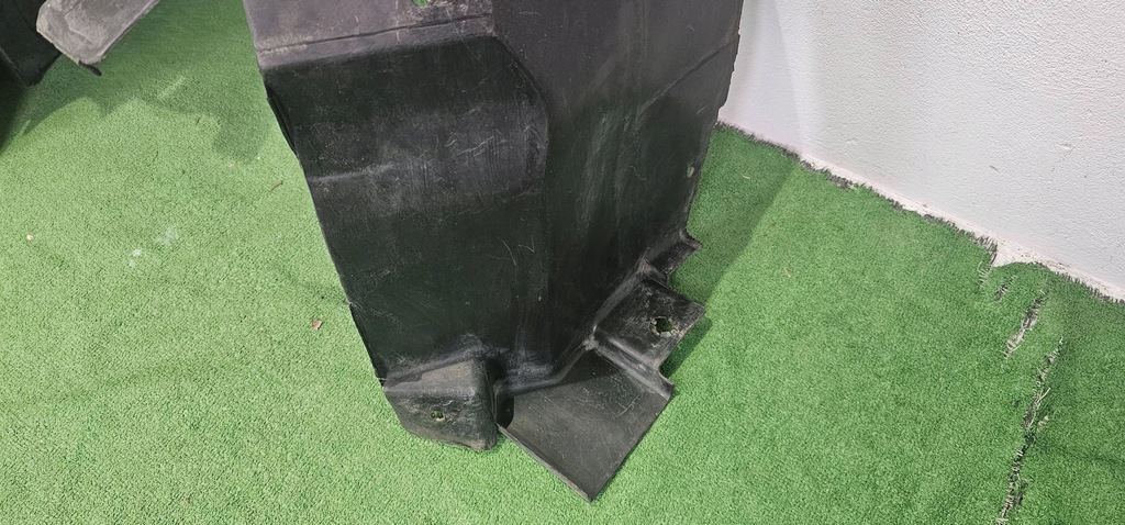 фото №8, Підкрилок передні перед сторона права porsche 996 99650420406