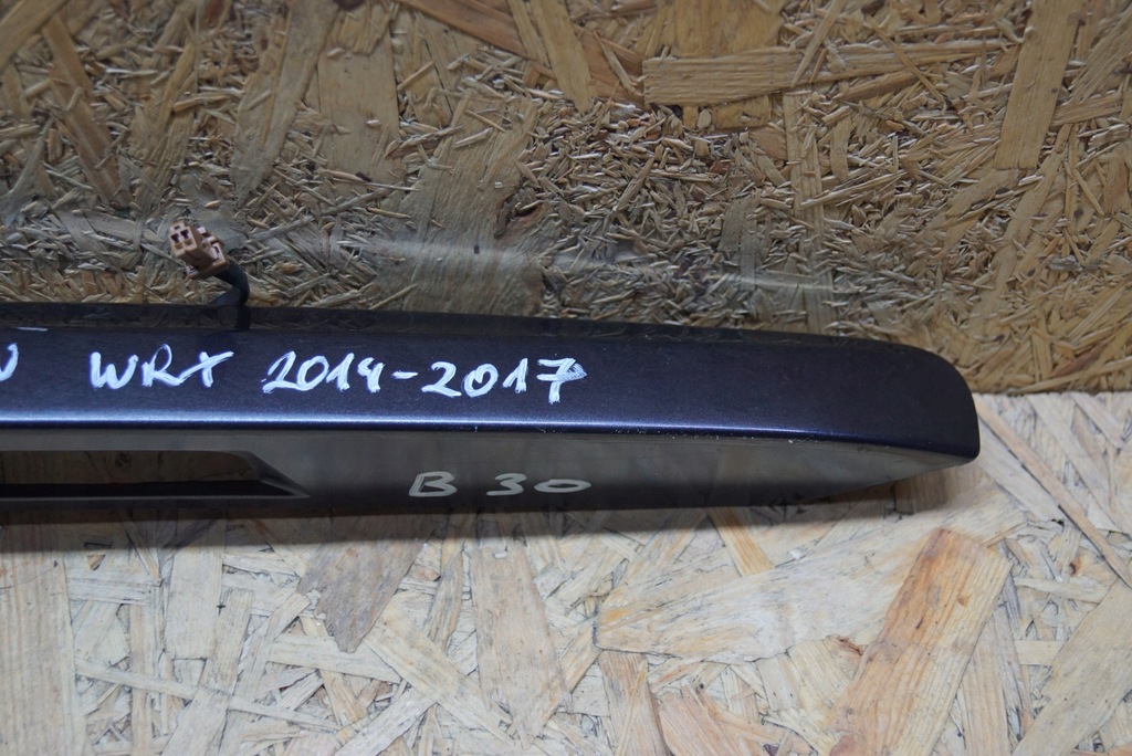 фото №5, Накладка с входом pod камера заднего вида subaru wrx