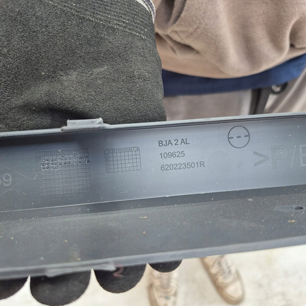 фото №11, Renault clio v 5 lift 23- бампер перед передній 620223501r