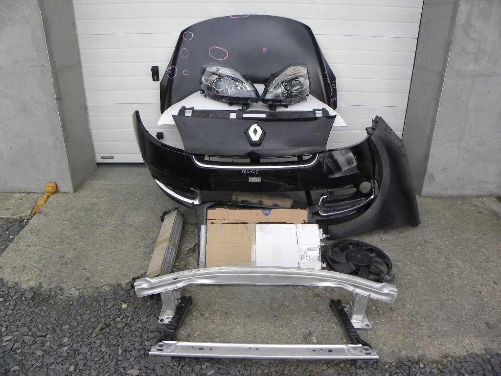 фото №1, Renault scenic iii lift 2013 rok капот лампи