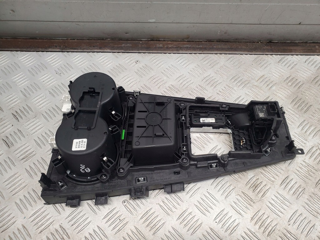 фото №13, Audi a4 s4 b9 8w 8w1864261h чехлы