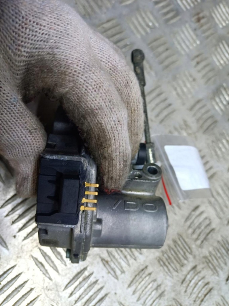 фото №3, Audi a6 c6 3.0 tdi регулятор коллектор 059129086d