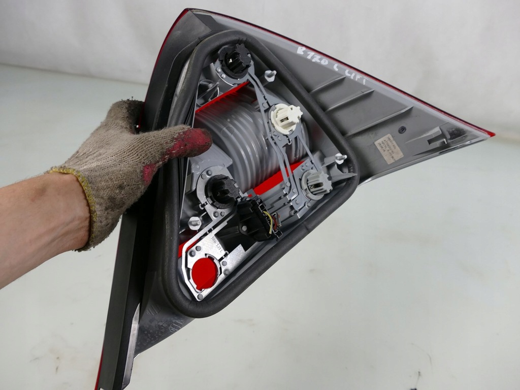 фото №13, Mercedes slk r170 lift лампа левый задняя левая задняя